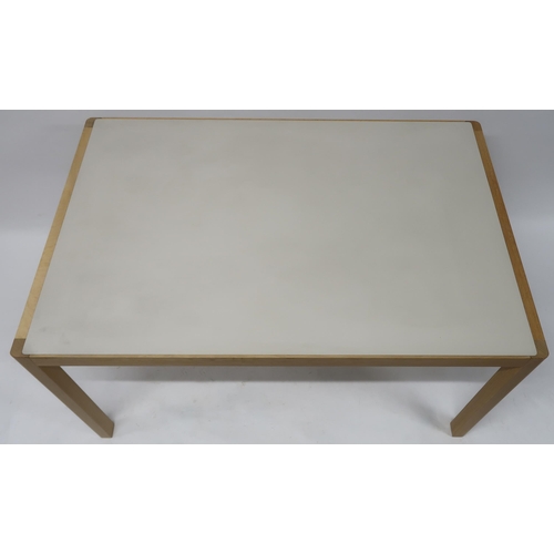 2123 - A CONTEMPORARY DANISH CECILIE MANZ FOR MUUTO WORKSHOP TABLEwith warm grey Linoleum top inset to oak ... 