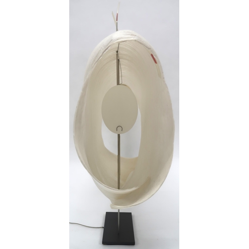 2129 - A CONTEMPORARY INGO MAURER THE MAMO NOUCHIES COLLECTION SAMURAI TABLE LAMPwith natural untreated pap... 