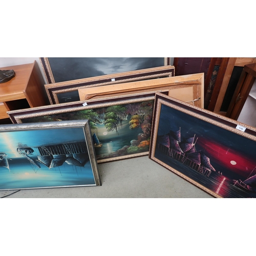 110 - *WITHDRAWN* A lot of eleven framed prints (11)