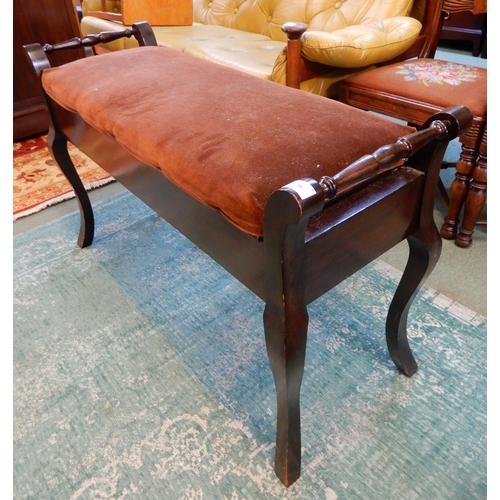 79 - A mahogany framed duet piano stool and a two tier plant stand (2)