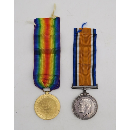 522 - A WW1 British War Medal and Victory Medal pair, named to M. 16751 J. Struthers E.R.A. 4 R.N. (2)