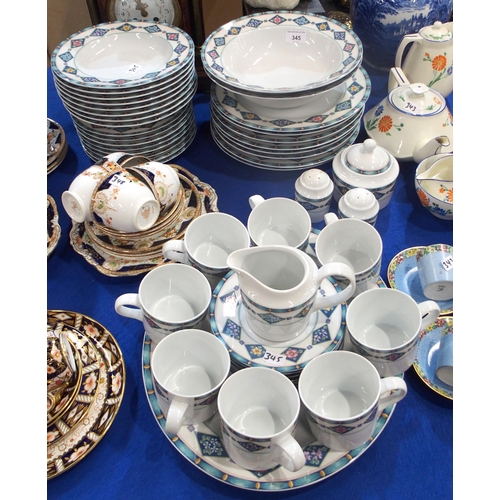 345 - Pfaltzgraff dinner service decorated with flowers