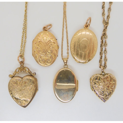 728 - A 9ct gold oval locket engraved with the letter 'M' and chain, together with a yellow metal heart sh... 