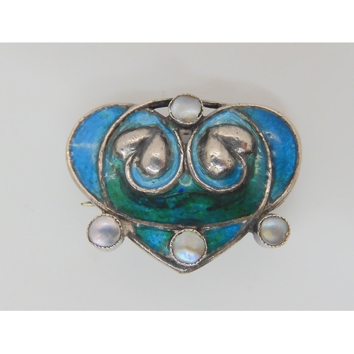 770 - A silver and enamel heart shaped Arts & Crafts brooch by William Hair Hassler, set with four mab... 