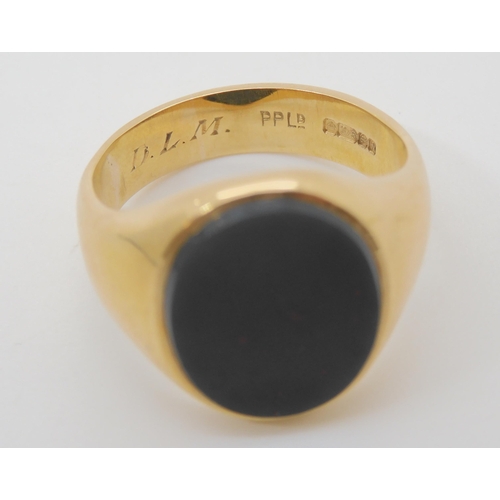 771 - A heavy gents bloodstone signet ring by Payton, Pepper & Co Ltd, size R, weight 7.4gms, together... 