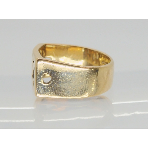 772 - A 9ct gold Norman Grant ring, hallmarked Edinburgh 1983, finger size approx K, weight 5.1gms