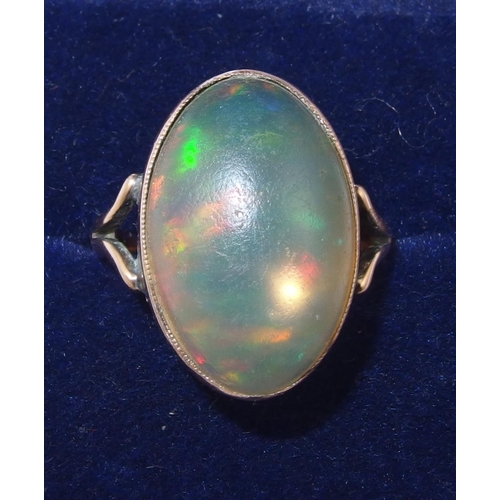 121 - An Edwardian water opal ring