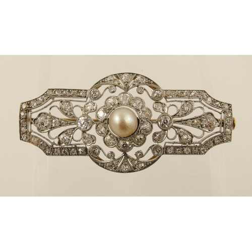 126 - A diamond and pearl Belle Epoche brooch