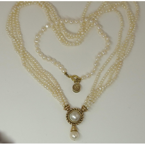 140 - A Cassandra Goad pearl necklace