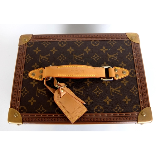 283 - Louis Vuitton vanity case