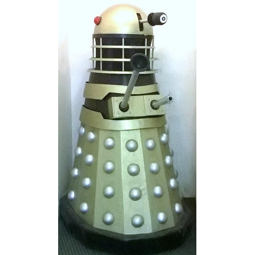 288 - A Dr. Who full scale Dalek