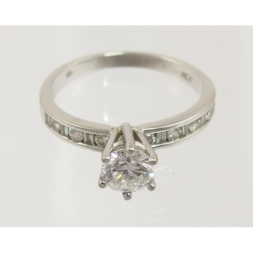 66 - An 18ct white gold diamond ring