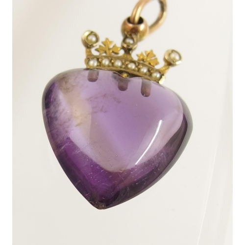 91 - An amethyst heart pendant