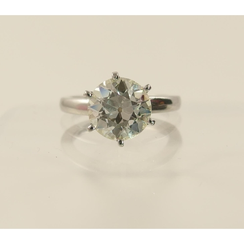 116 - A 2.25ct diamond solitaire ring