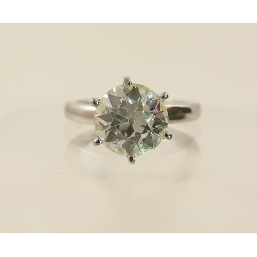 116 - A 2.25ct diamond solitaire ring