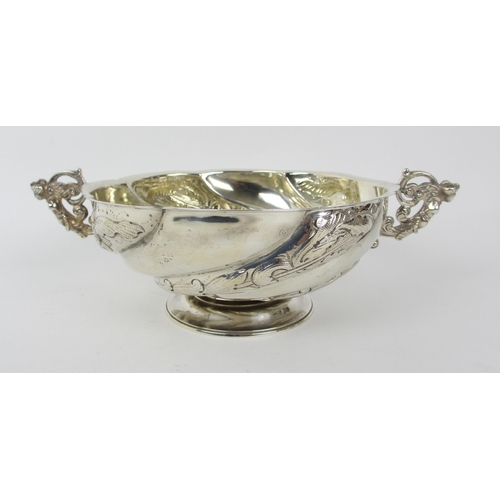 160 - A silver fruit bowl