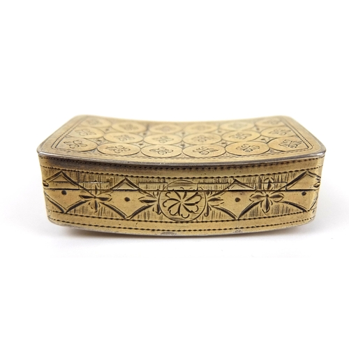 189A - A George III silver gilt snuff box