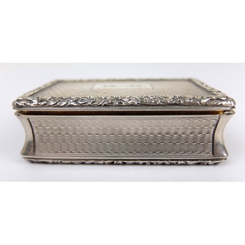 190 - A George IV silver snuff box