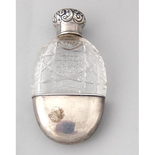 195 - A cut glass sterling silver mounted scent flask