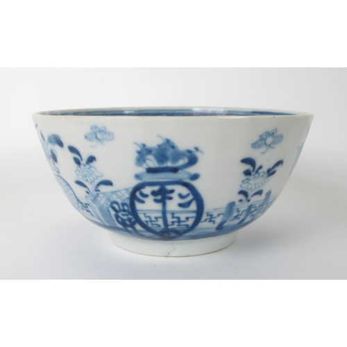 542 - A Chinese blue and white bowl