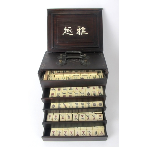 542A - A Chinese Mahjong set