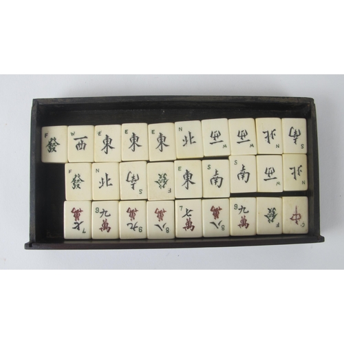 542A - A Chinese Mahjong set