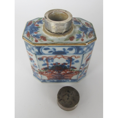 543B - A Chinese export octagonal Dutch decorated tea caddy