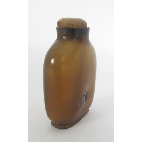 545A - A Chinese hardstone snuff bottle