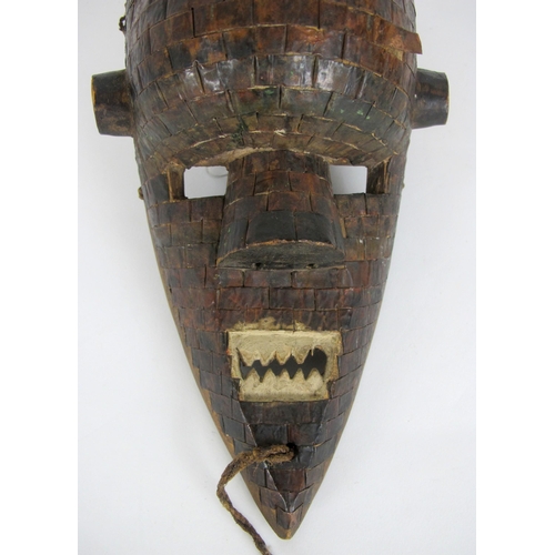 546 - An African tribal mask