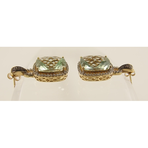 116 - 14ct earrings