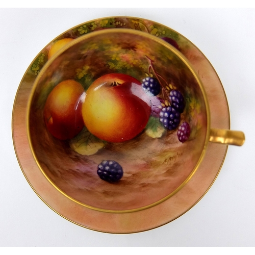 675 - A group of Fruit Worcester porcelain