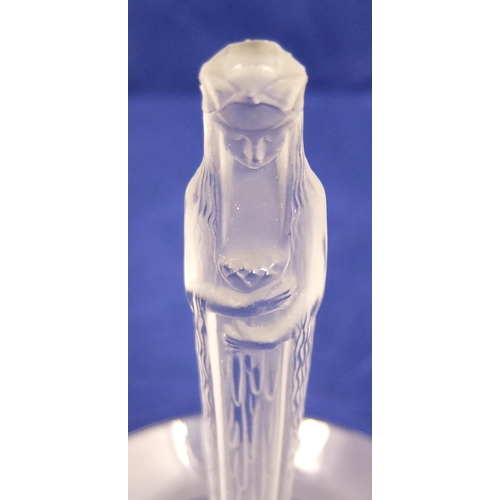 682 - A Rene Lalique Statuette De La Fontaine Cendrier