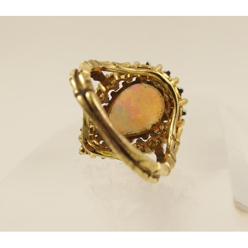 81 - An 18ct opal ring