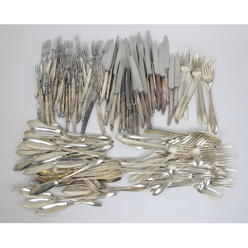 212 - An extensive suite of modern silver cutlery by Roberts & Belk