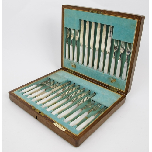 220 - A twenty four piece fruit cutlery set by George Edwards & Sons  Sheffield 1911