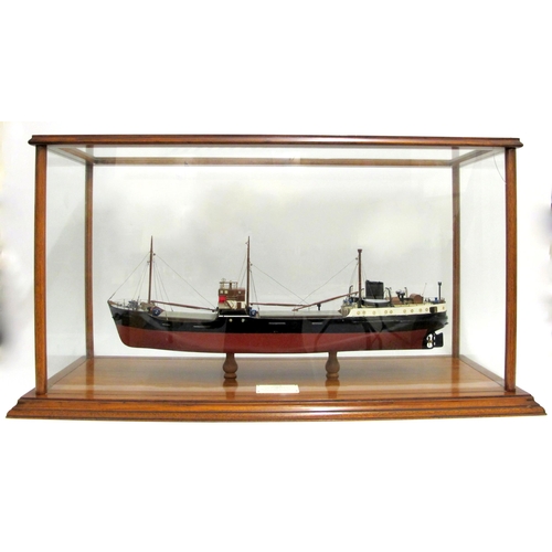 305 - A Shipbuilder's model of the cargo ship 'MV Sapphire'