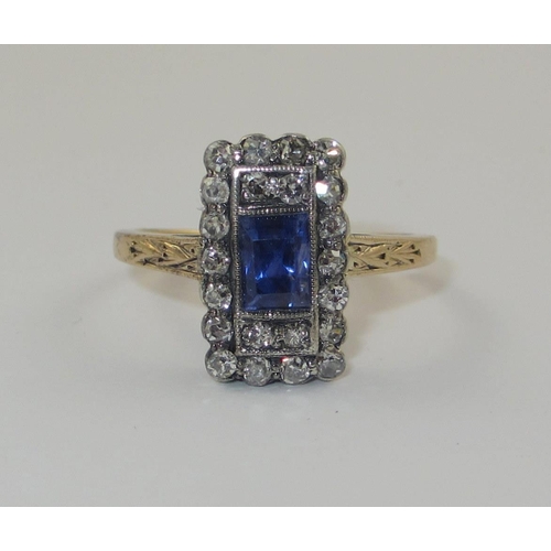 69 - An Art Deco sapphire and diamond ring