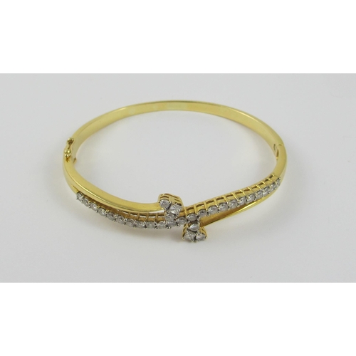 92 - A double heart diamond bangle