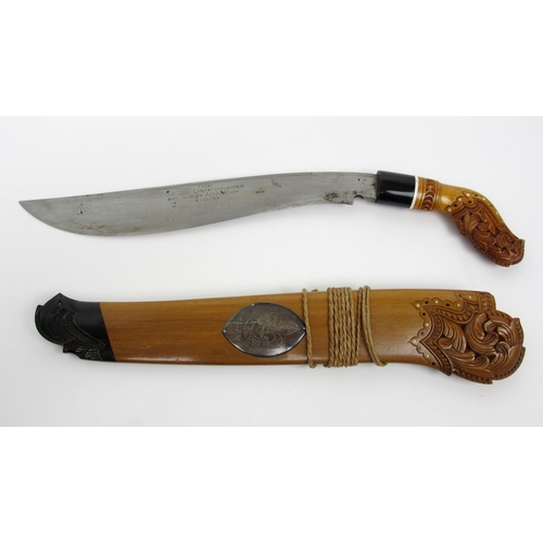 558 - A Malaysian Kukri with presentation boy scout Malayan plaque