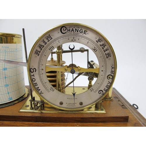 634 - A Lee & Son barograph