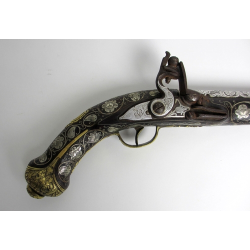 346 - A late 18th / early 19th century Continental flintlock holster pistol