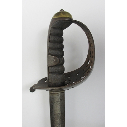 357 - A 19th Century heavy dragoon sabre