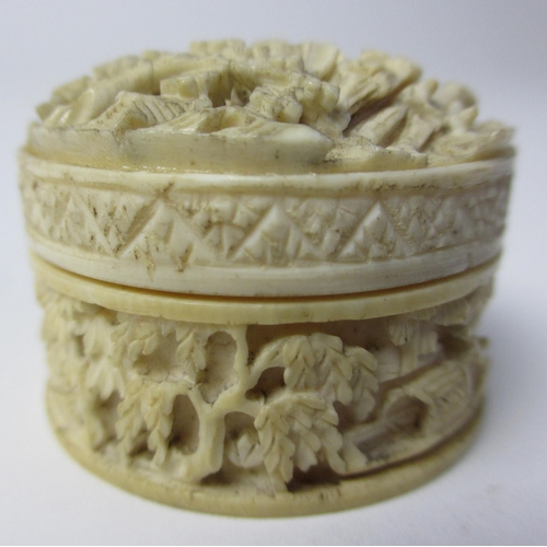 799 - A Chinese export ivory counter box and cover