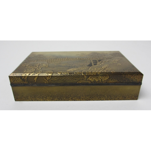 805 - A Japanese lacquered rectangular box