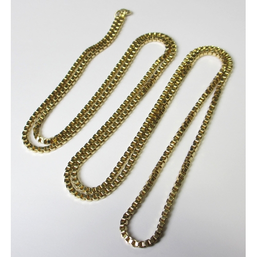 110 - A nine carat gold box link guard chain.