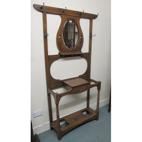 860 - An Art Nouveau oak hallstand