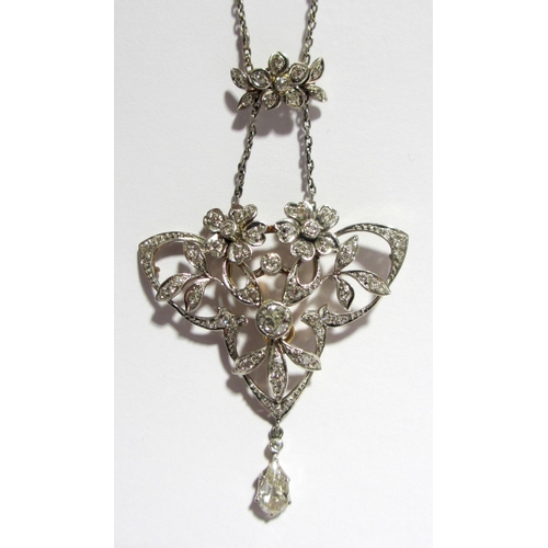 100 - A fine late 19th century diamond pendant necklace