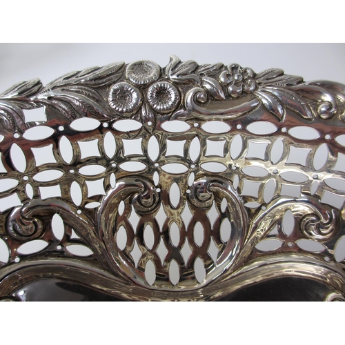 147 - A pair of silver fruit baskets