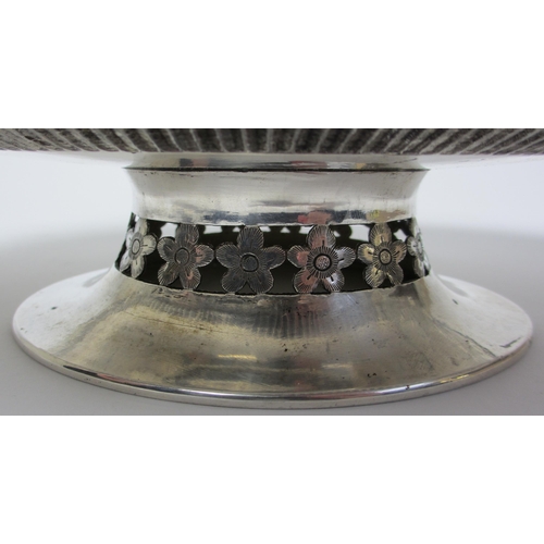 163 - An East Asian white metal oval cake basket