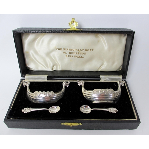 166 - A cased pair of silver salts